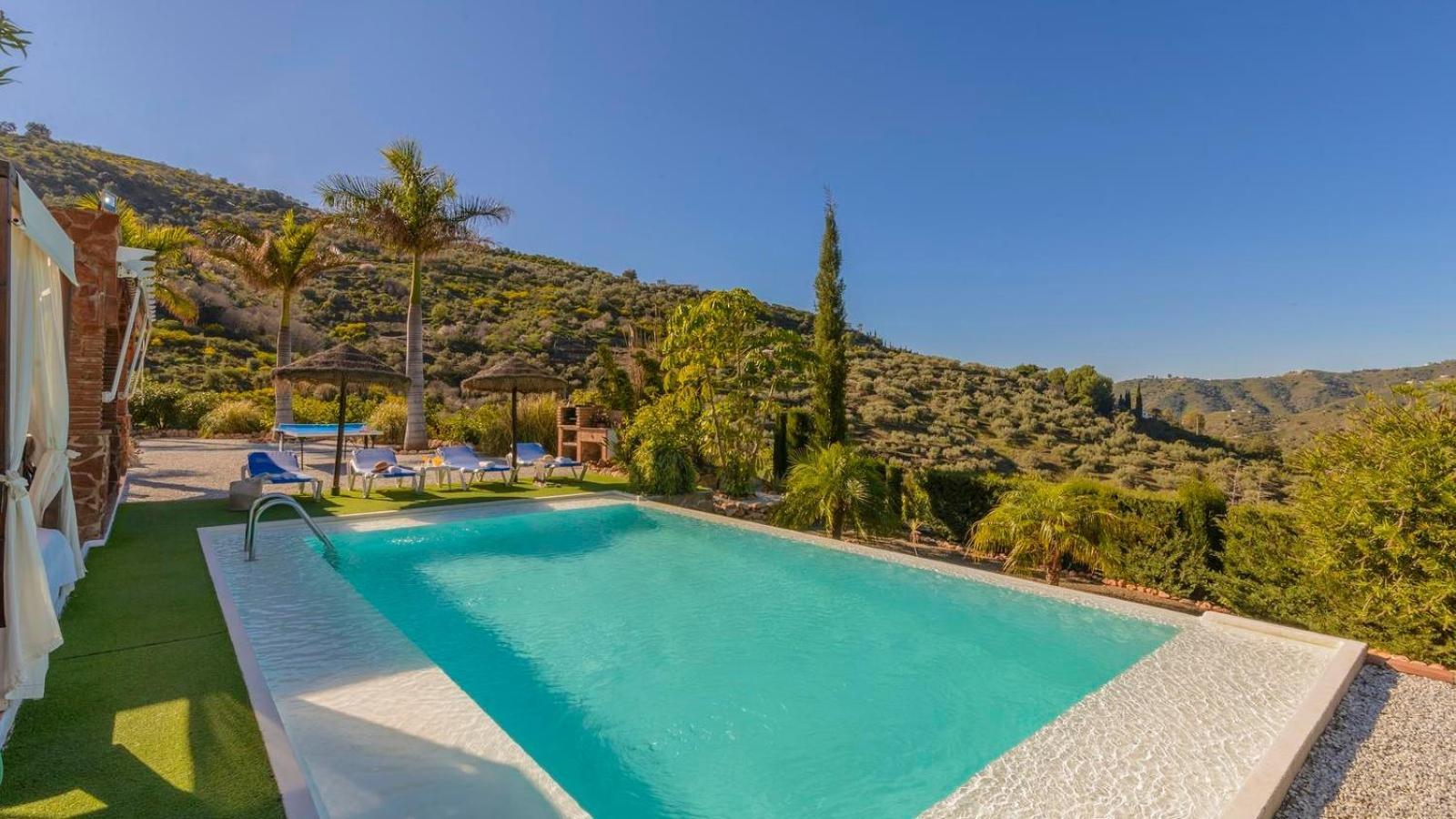 Villa Las Palmeras De Torrox By Ruralidays 外观 照片