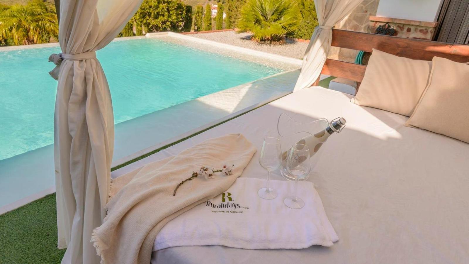 Villa Las Palmeras De Torrox By Ruralidays 外观 照片